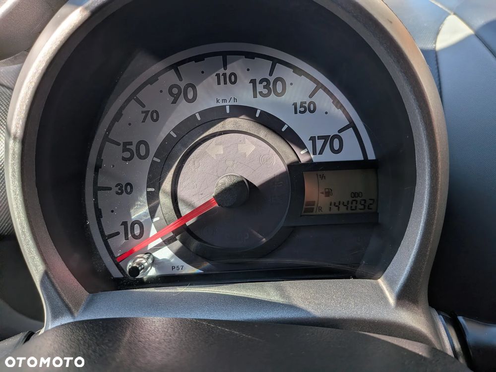 Peugeot 107 1.0 U Move - 19