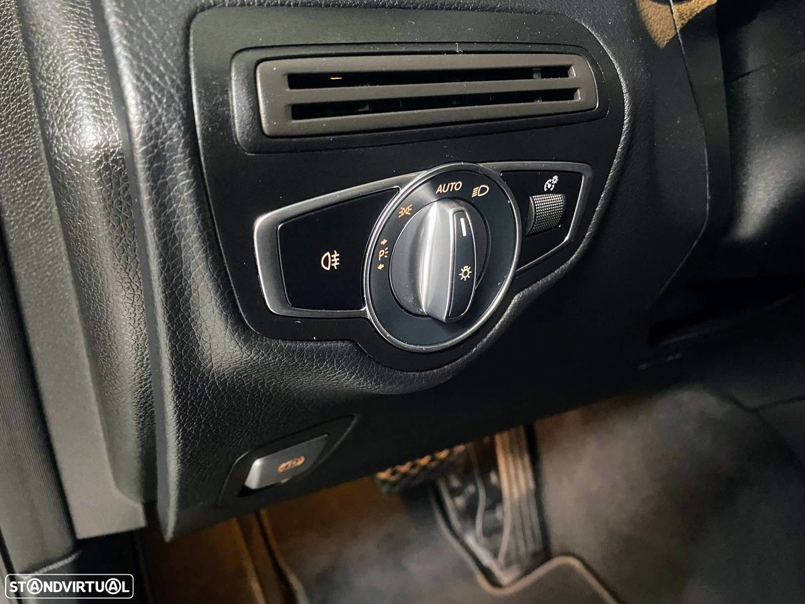 Mercedes-Benz GLC 300 de 4Matic - 21
