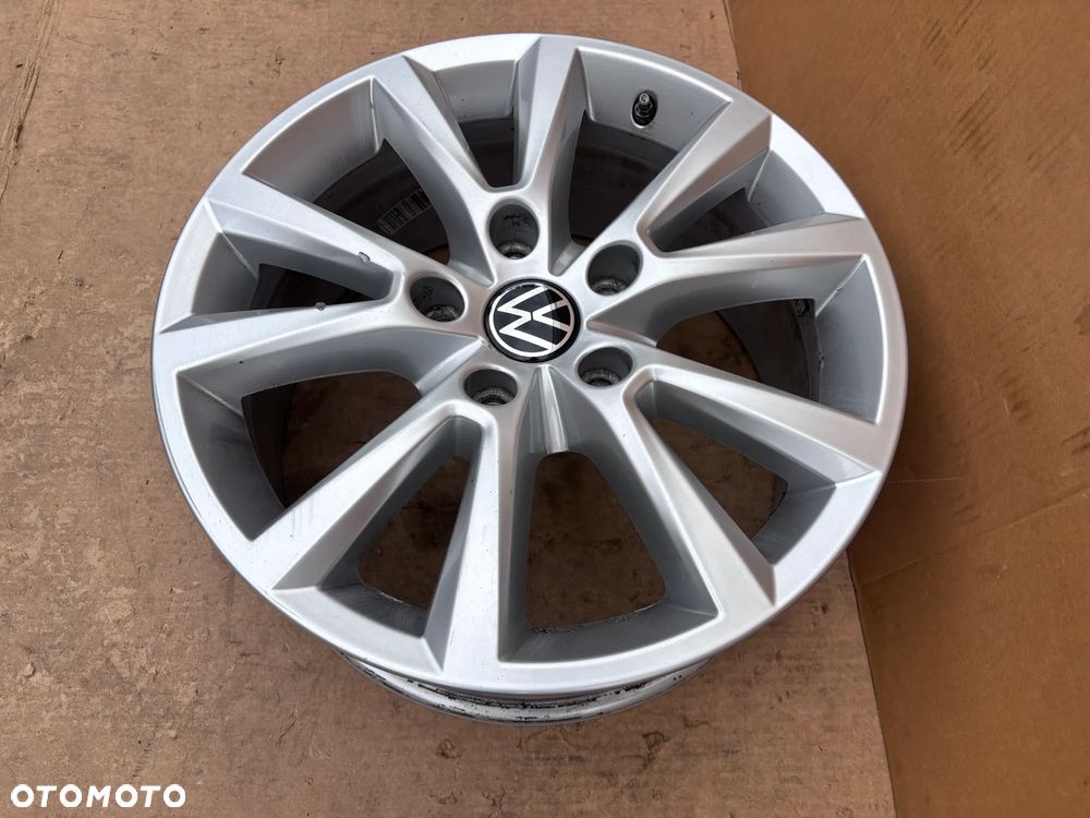 VW Touareg II Oryginalna Felga Aluminiowa 8J 18 ET53 7P 7P6 7P6601025C 5x130 8 18" - 3