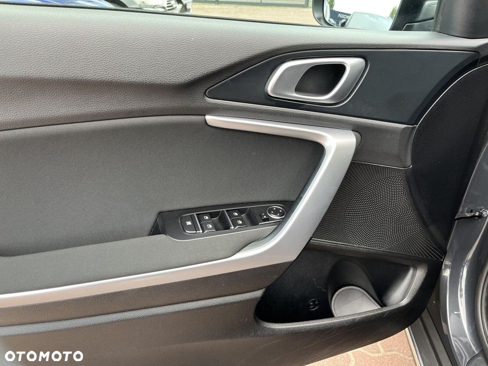 Kia XCeed 1.5 T-GDI M DCT - 28