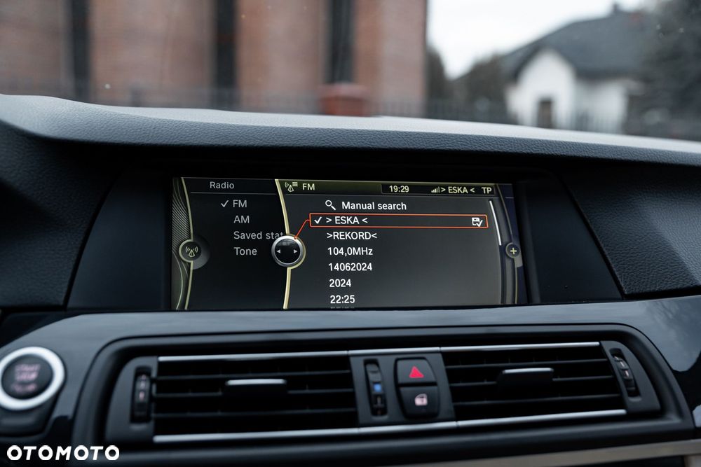 BMW Seria 5 520d Sport-Aut - 39