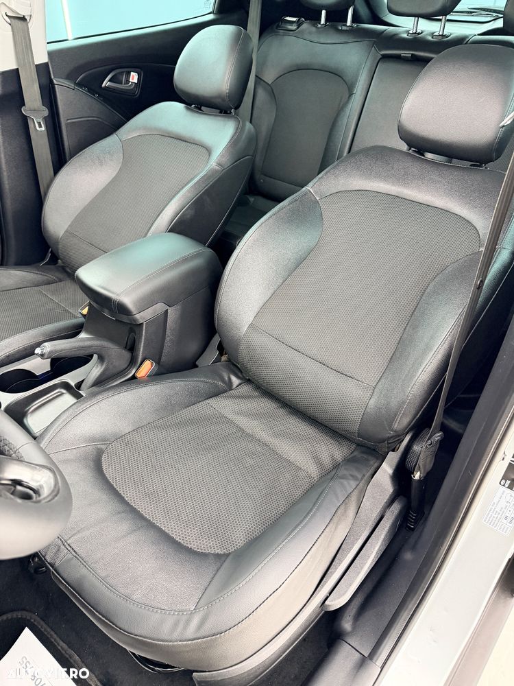 Hyundai ix35 1.7 CRDI 2WD Fifa World Cup Edition - 20