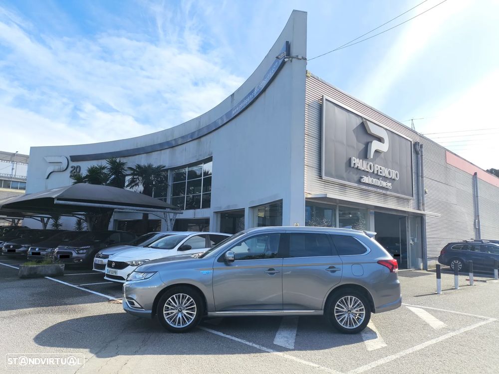 Mitsubishi Outlander - 6