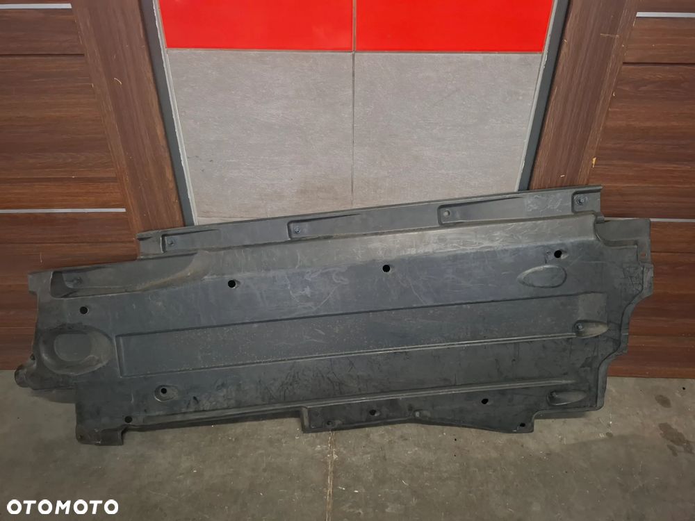 Osłona podwozia lewa Audi A6C6 2005 rok nr 4F0825207C - 3