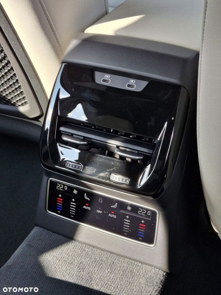 Audi A6 Avant - 26