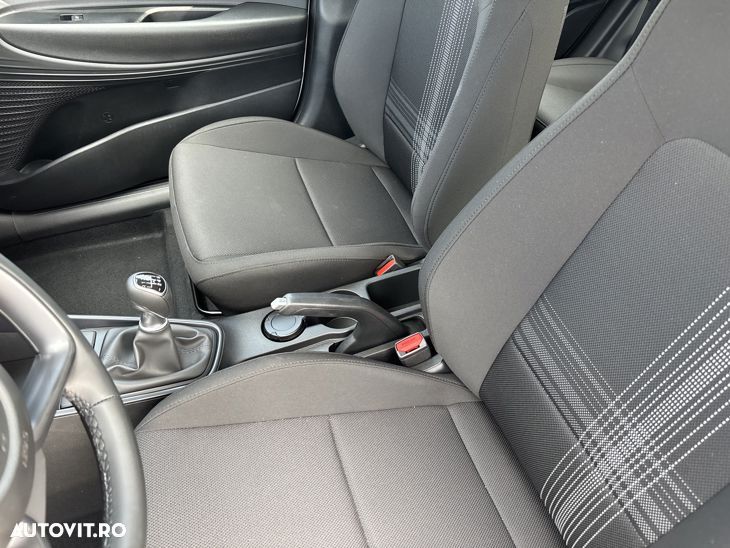Hyundai i20 1.0 l 90CP 5DR Comfort - 13