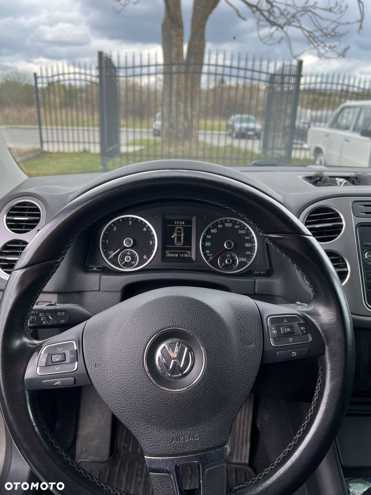 Volkswagen Tiguan 2.0 TDI DPF 4Motion DSG Sport & Style - 8