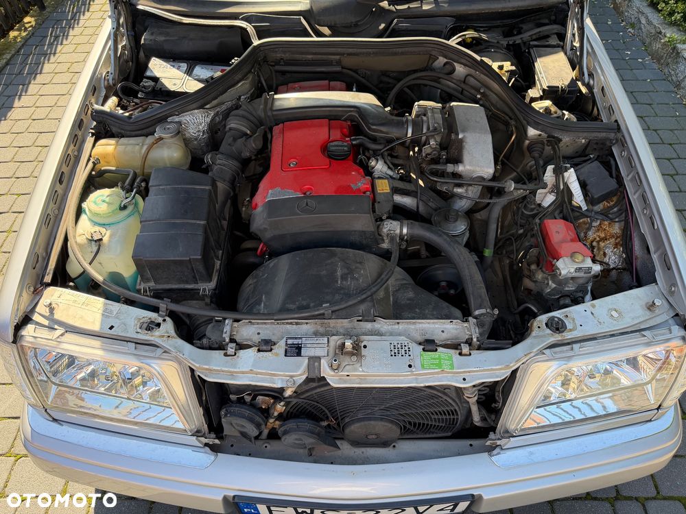 Mercedes-Benz Klasa E 220 - 19