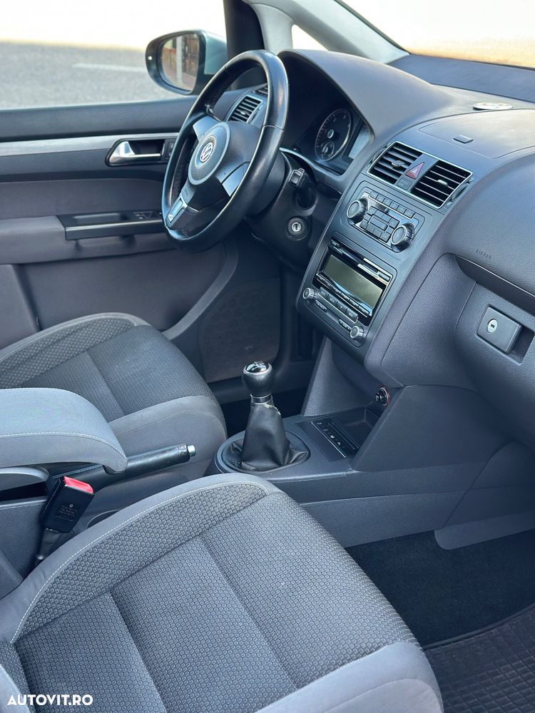 Volkswagen Touran 1.6 TDI BlueMotion Technology Comfortline - 6