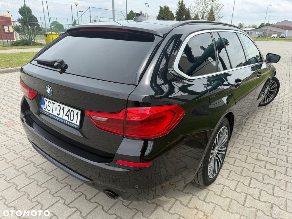 BMW Seria 5 520d Sport Line sport - 14