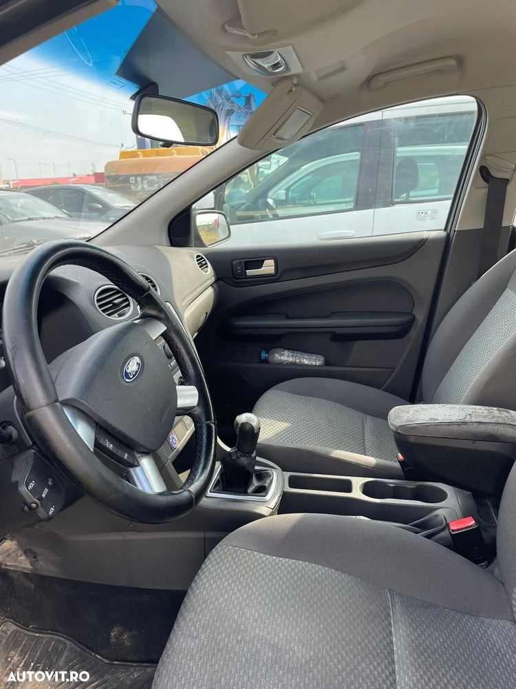 Ford Focus 1.8 TDCi Trend - 5