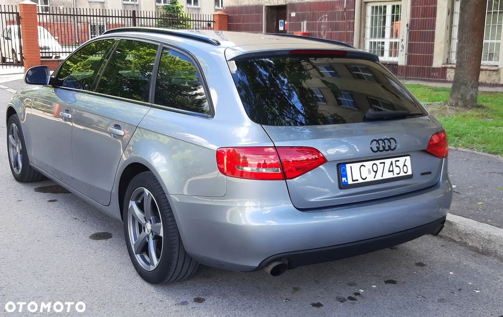 Audi A4 Avant 2.0 TFSI Quattro - 18