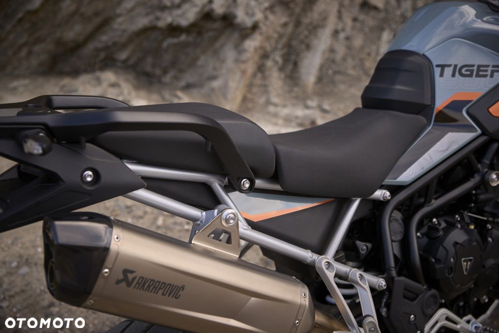Triumph Tiger - 16