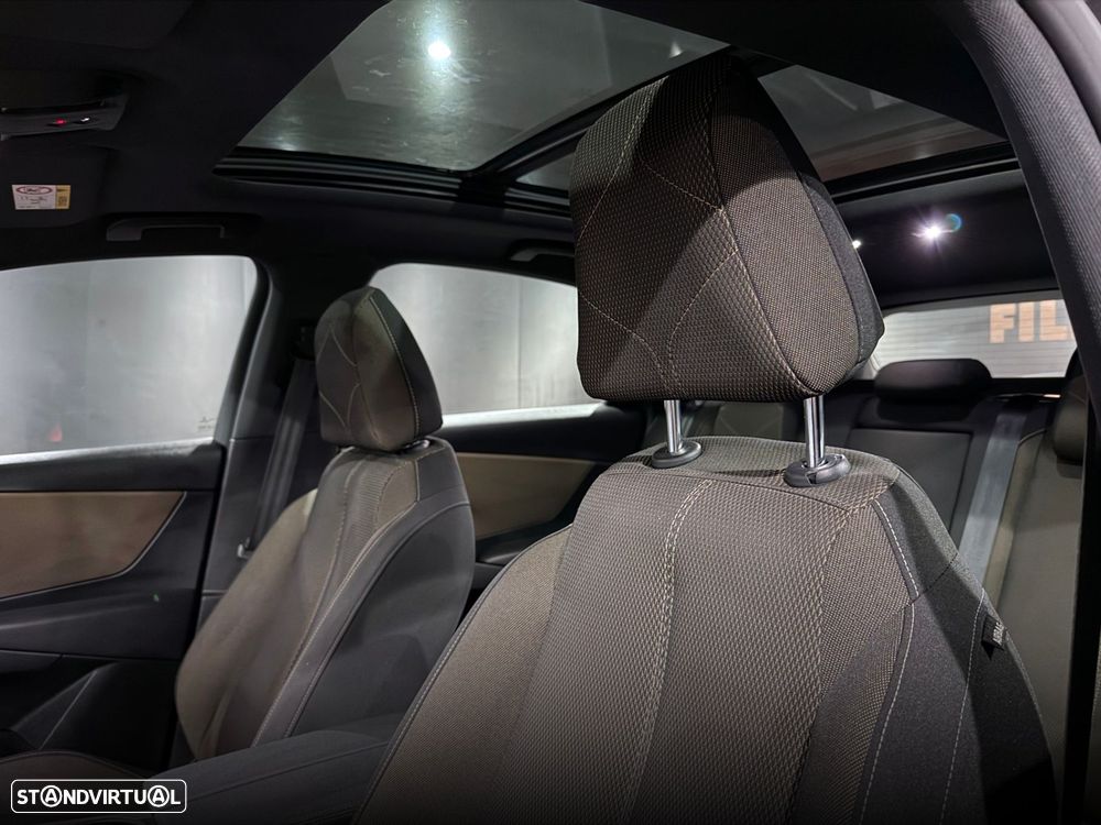 DS DS7 Crossback 1.5 BlueHDi So Chic EAT8 - 16