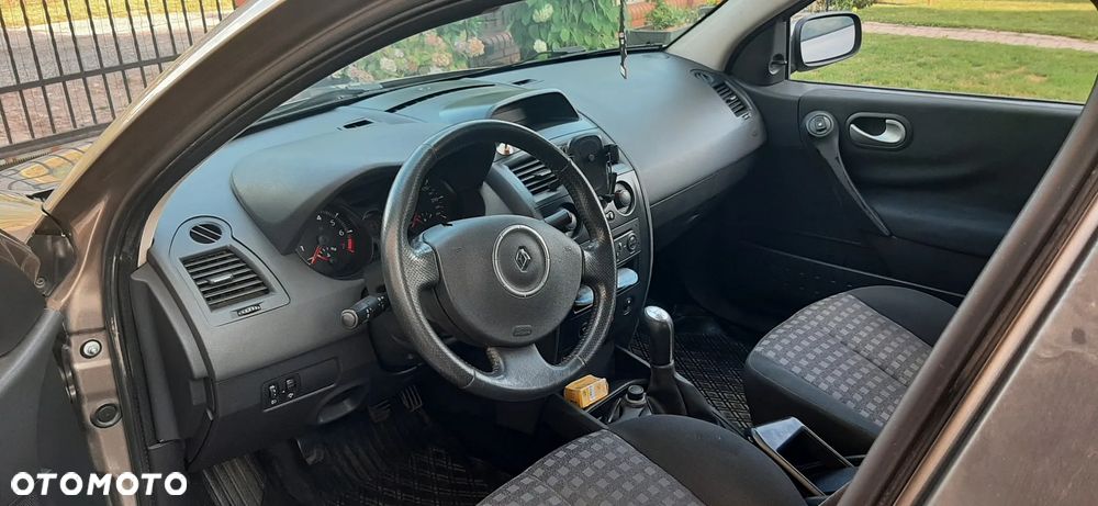 Renault Megane 1.6 16V Authentique - 14