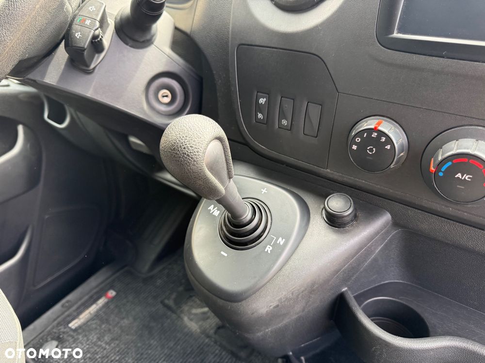 Renault Master - 19