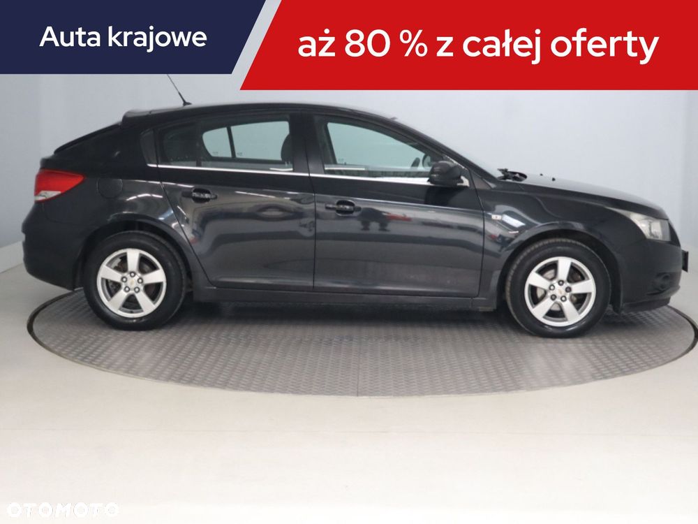 Chevrolet Cruze - 8