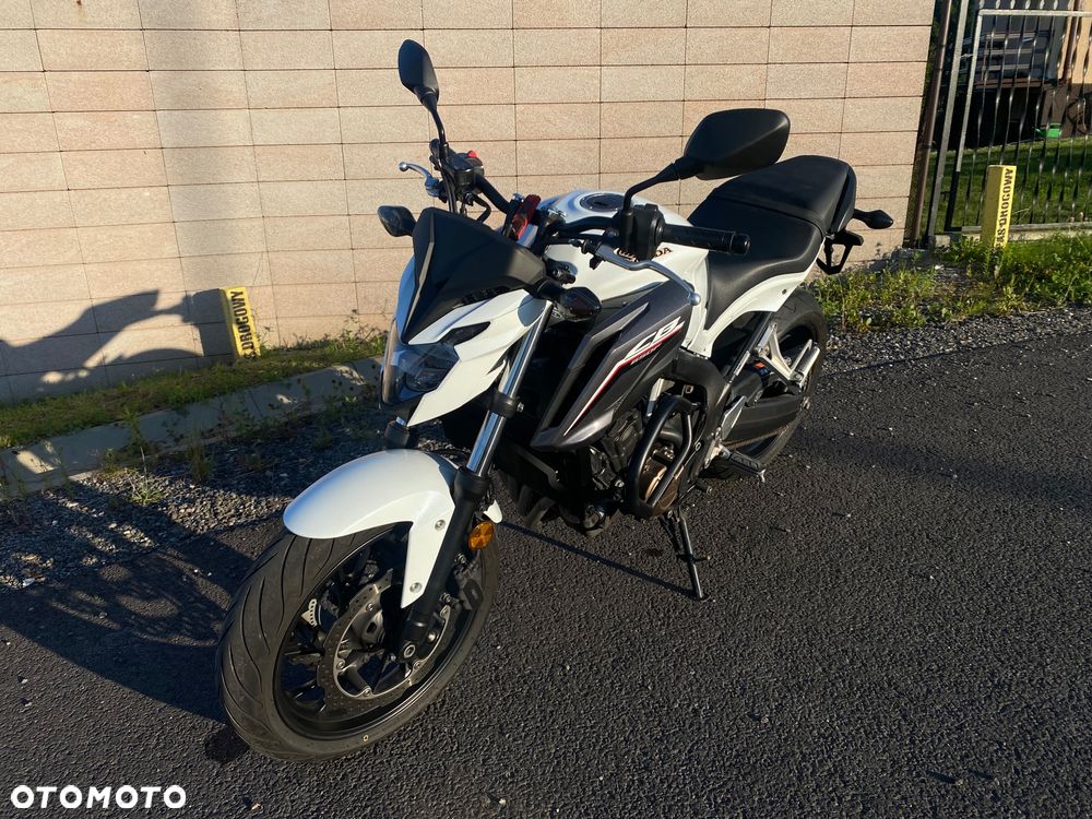 Honda CB - 3
