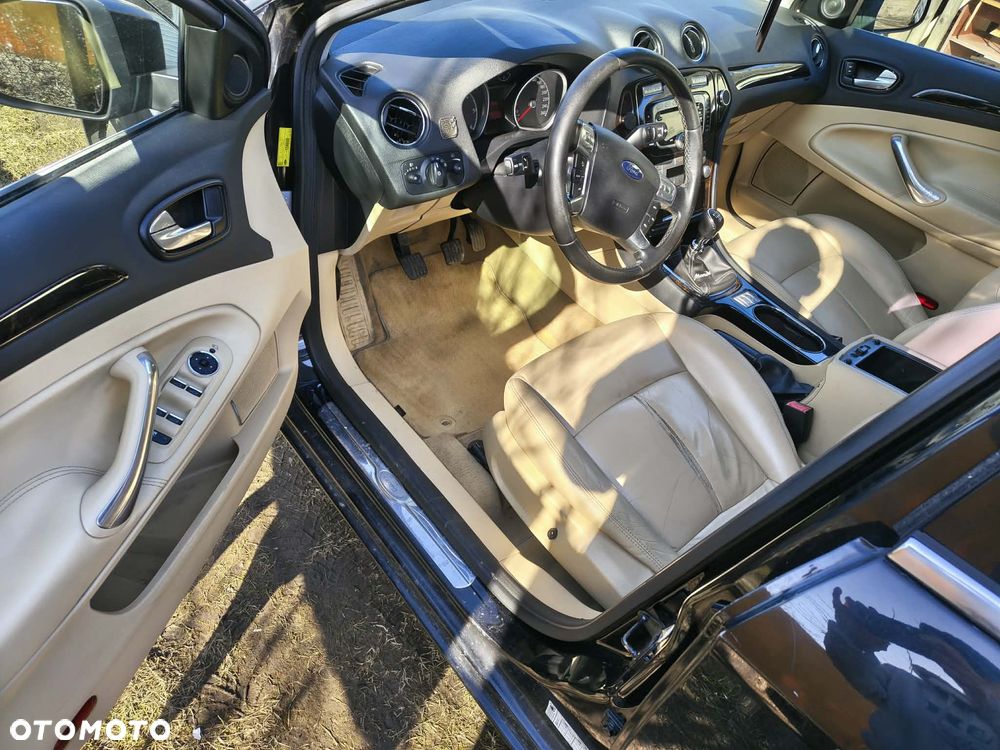 Ford Mondeo 2.0 TDCi Ghia - 5