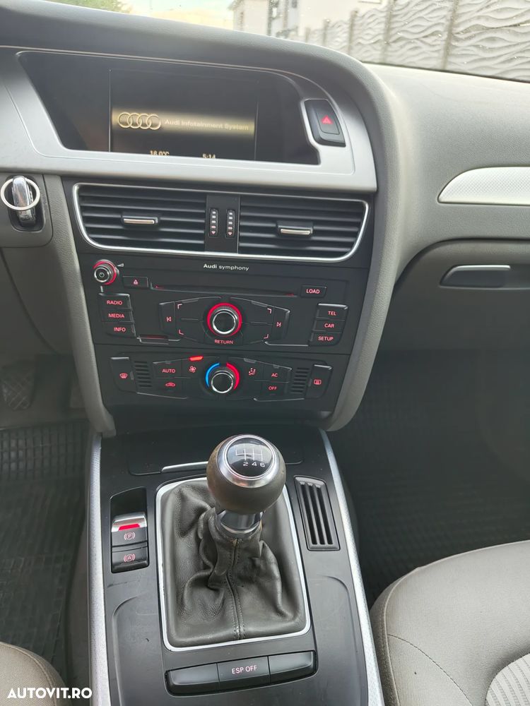 Audi A4 2.0 TDI DPF quattro S line Sportpaket (plus) - 26