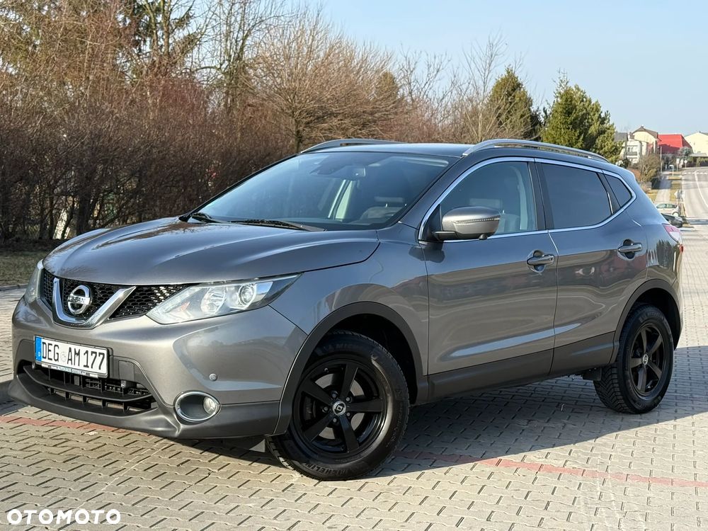 Nissan Qashqai 1.5 dCi TEKNA - 3