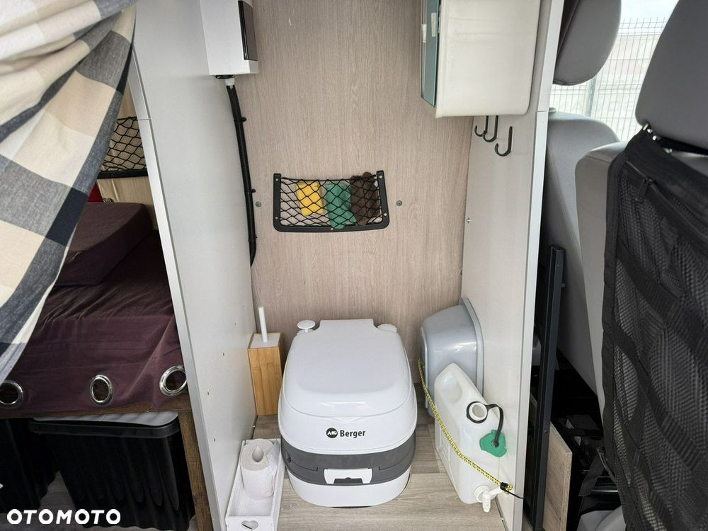 Volkswagen Transporter - 23