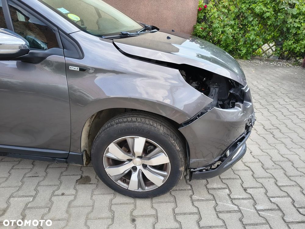 Peugeot 2008 - 7