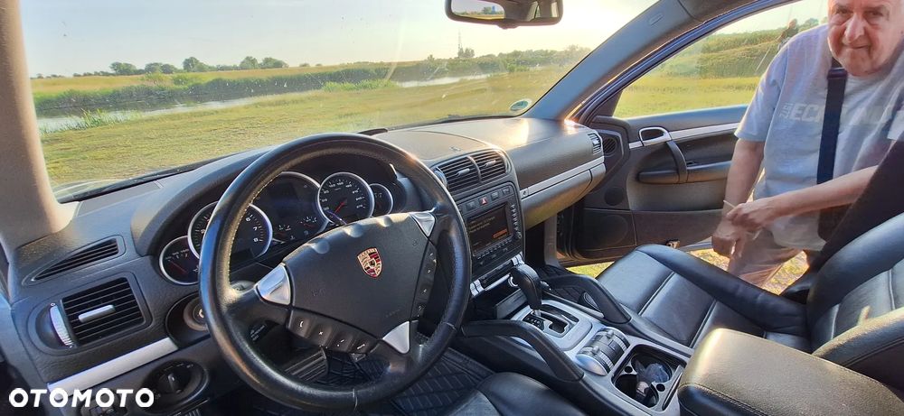 Porsche Cayenne S Tiptronic - 37
