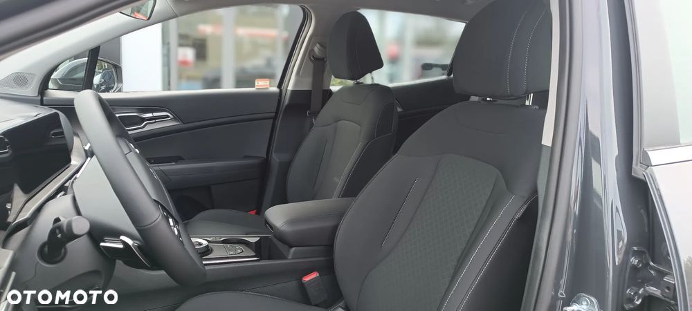 Kia Sportage 1.6 T-GDI HEV M 2WD - 11