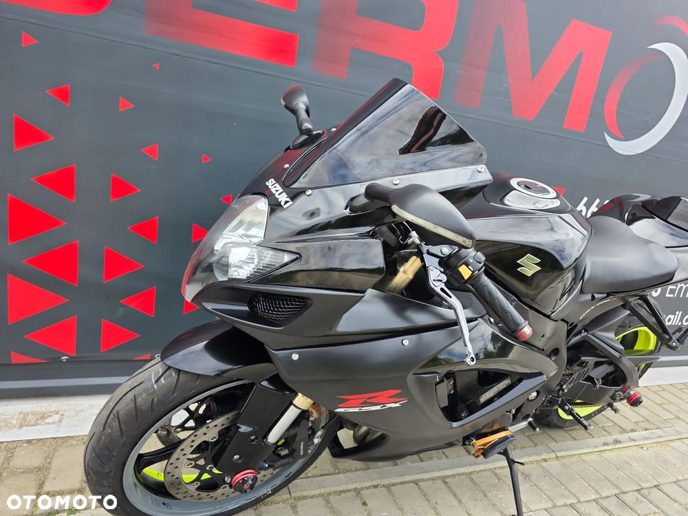 Suzuki GSX-R - 15