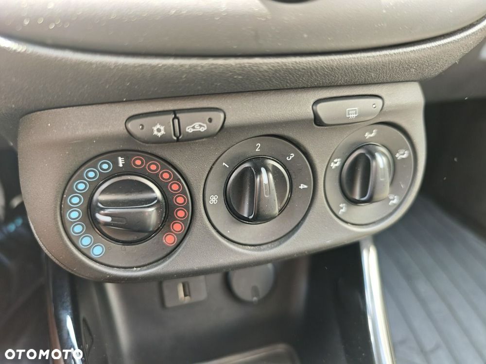 Opel Corsa - 25
