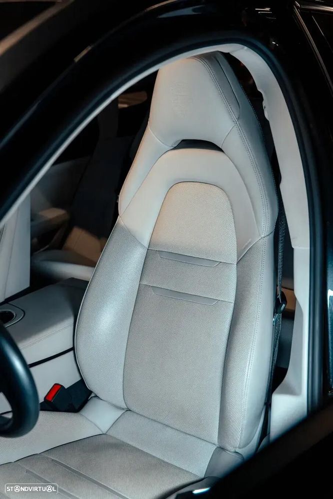 Porsche Panamera Sport Turismo — fotografia 14