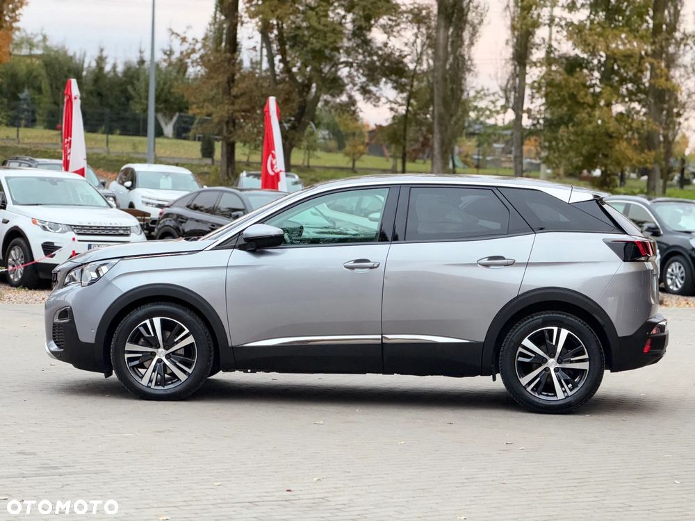 Peugeot 3008 1.2 PureTech GPF Allure S&S - 8