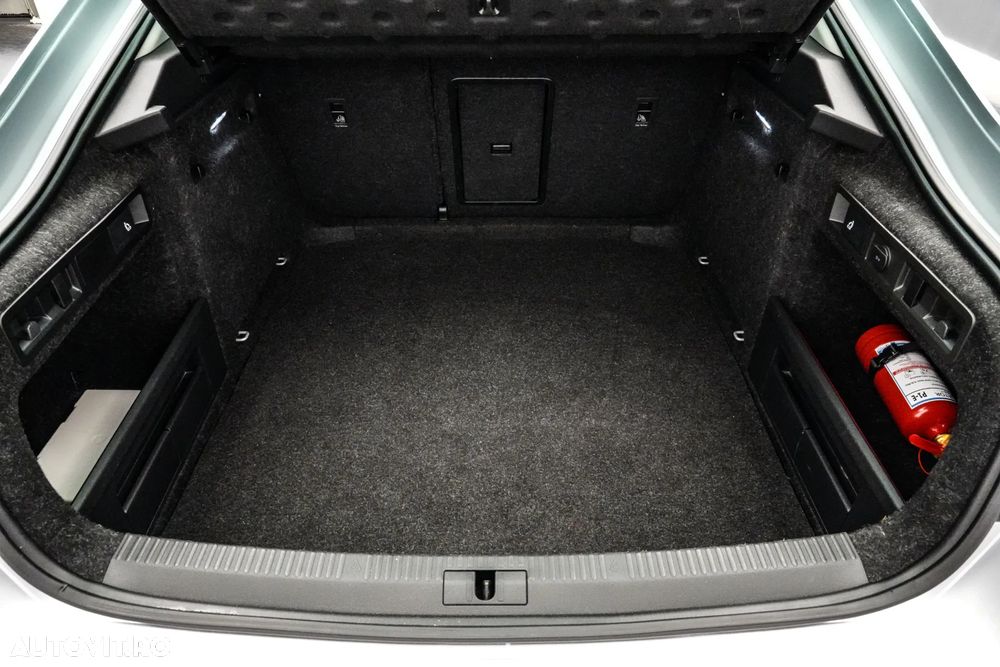 Skoda Superb 1.5 TSI DSG Ambition - 27
