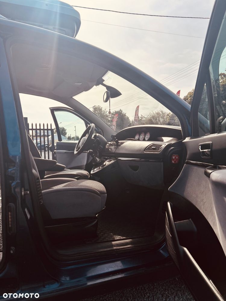 Citroën C8 2.0 HDi Impress Exclusive - 12
