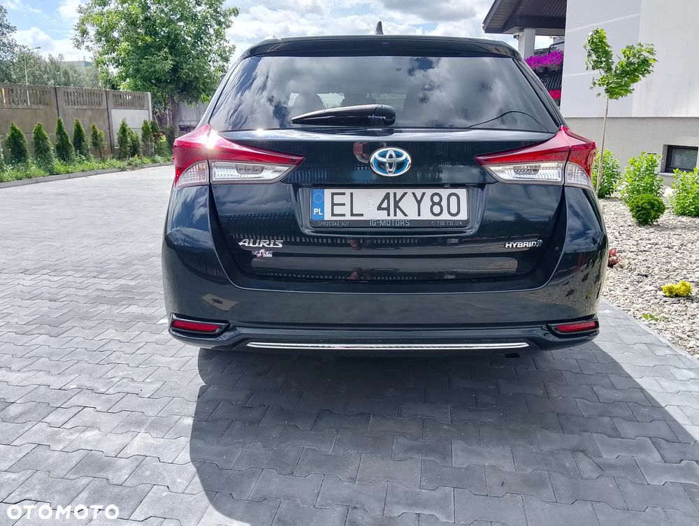 Toyota Auris - 4