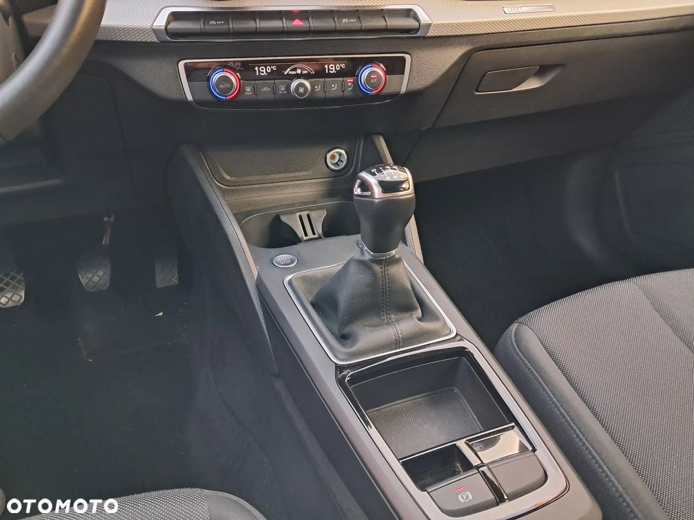 Audi Q2 - 19