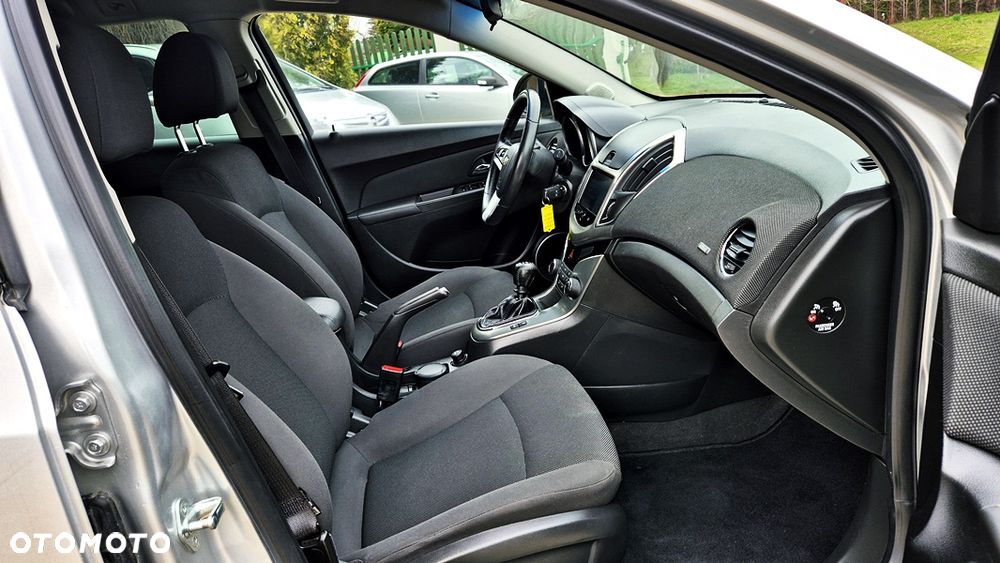 Chevrolet Cruze 1.4 T LT+ - 40