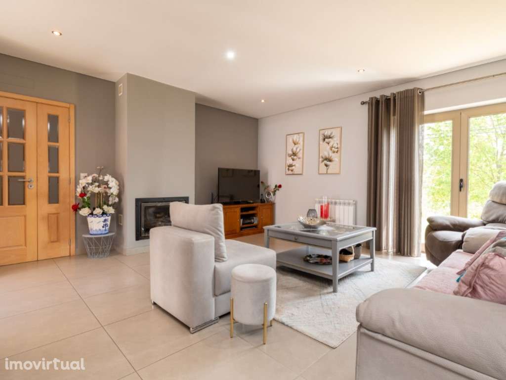 Encantadora Moradia Térrea V3 - Grande imagem: 4/40