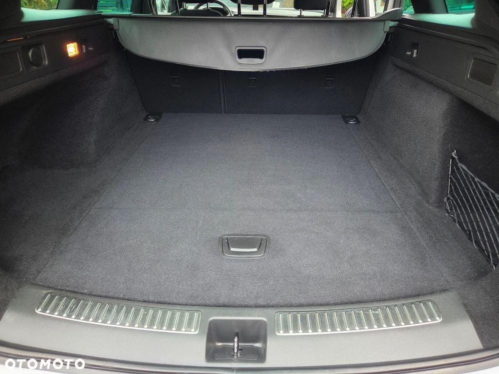 Opel Insignia - 19