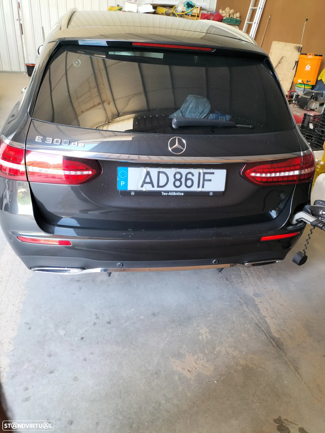 Mercedes-Benz E 300 de AMG Line - 3
