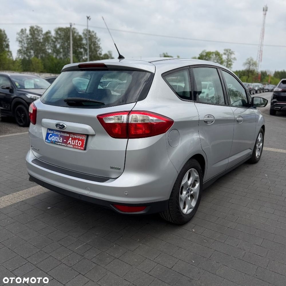 Ford C-MAX - 11