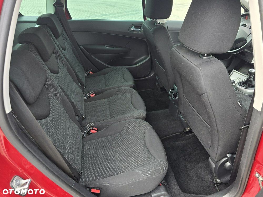 Peugeot 308 - 19