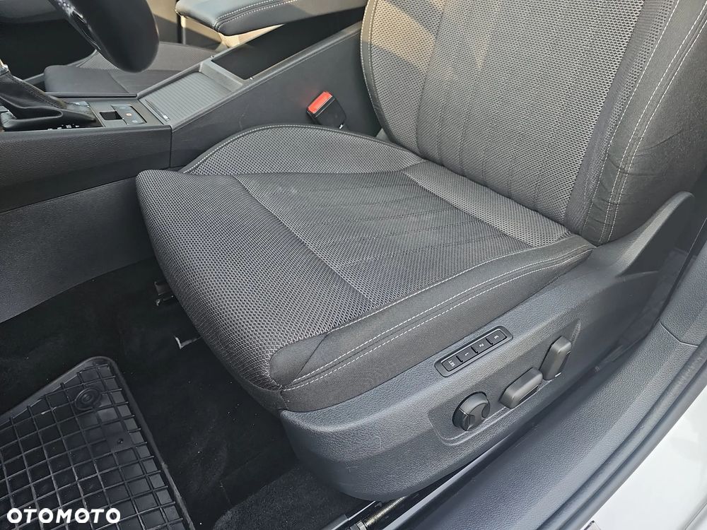 Skoda Superb 2.0 TDI SCR Style DSG - 17