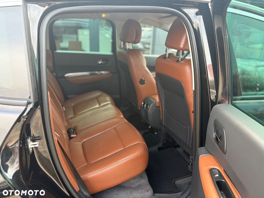 Peugeot 3008 Hybrid4 - 16