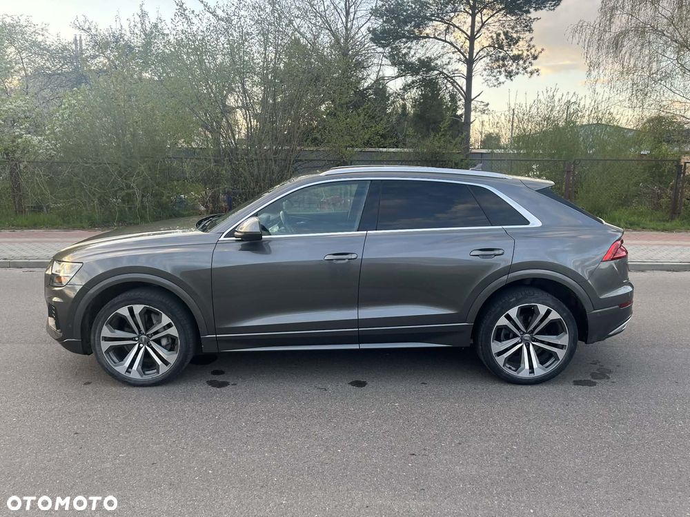 Audi Q8 - 7