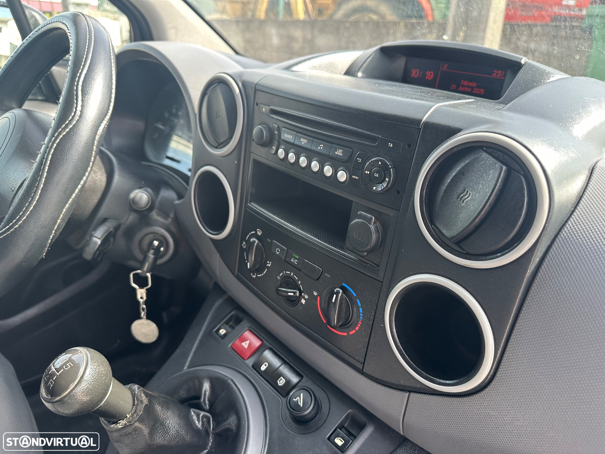 Citroën Berlingo 1.6 e-HDi Exclusive - 16