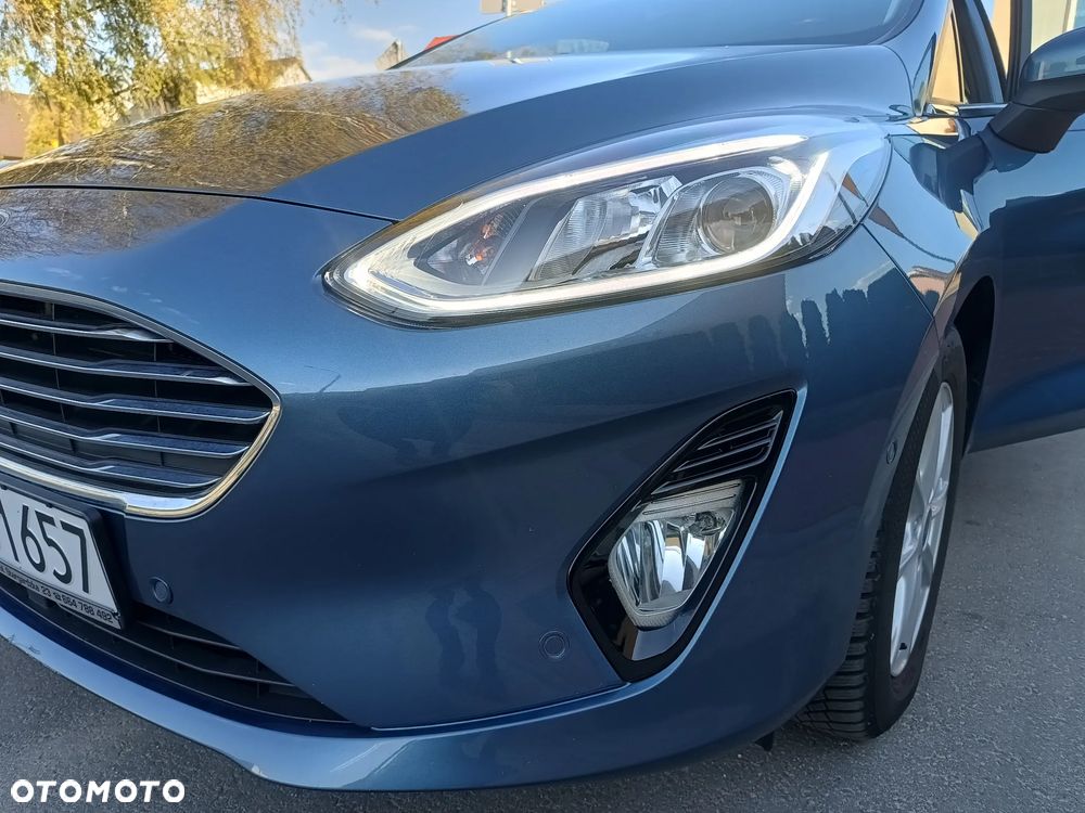 Ford Fiesta 1.0 EcoBoost Hybrid S&S TITANIUM X - 28