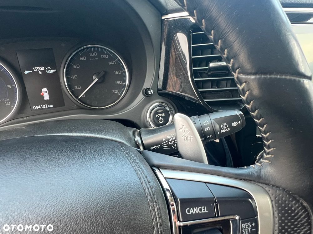 Mitsubishi Outlander 2.4 4WD - 20