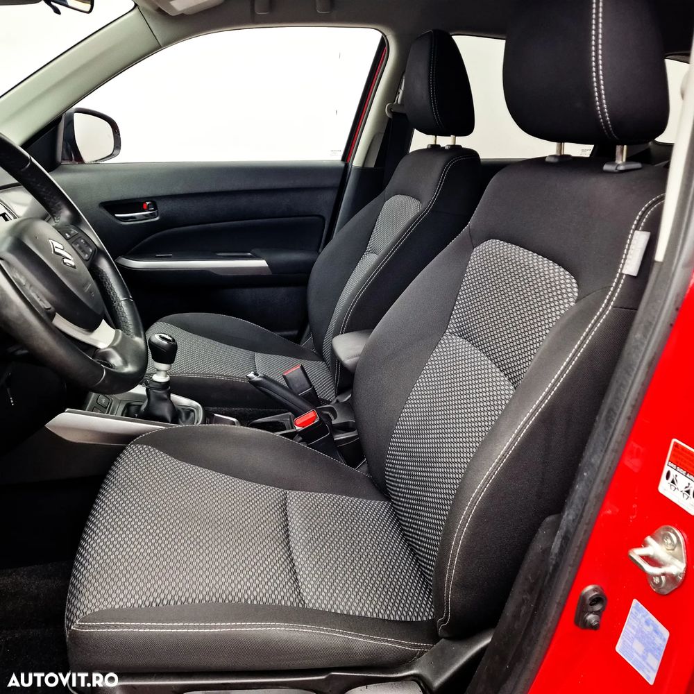 Suzuki Vitara 1.4 Boosterjet Hybrid Comfort+ - 13